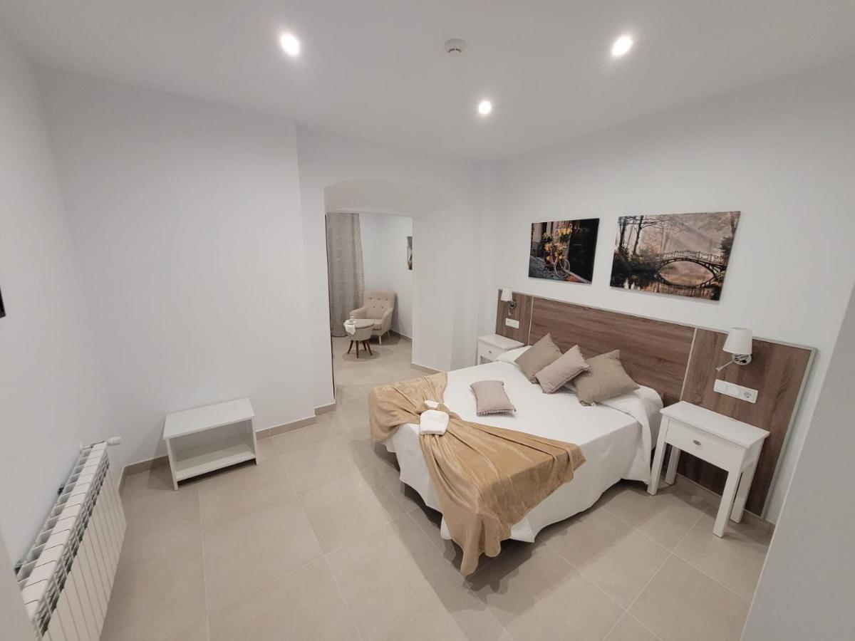 Casa Rural "Laplaza23" Herrera del Duque エクステリア 写真